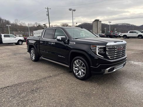 Used 2025 GMC Sierra 1500 Denali w/ Denali Reserve Package image 7