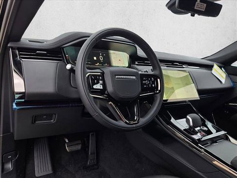 New 2026 Land Rover Range Rover Sport Dynamic SE AWD/4WD image 3