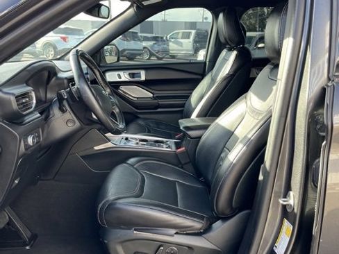 Used 2020 Ford Explorer ST w/ ST Street Pack image 26