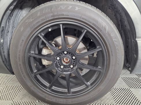 Used 2021 Honda CR-V Touring image 9
