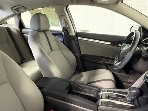 Certified 2019 Honda Civic EX image 49