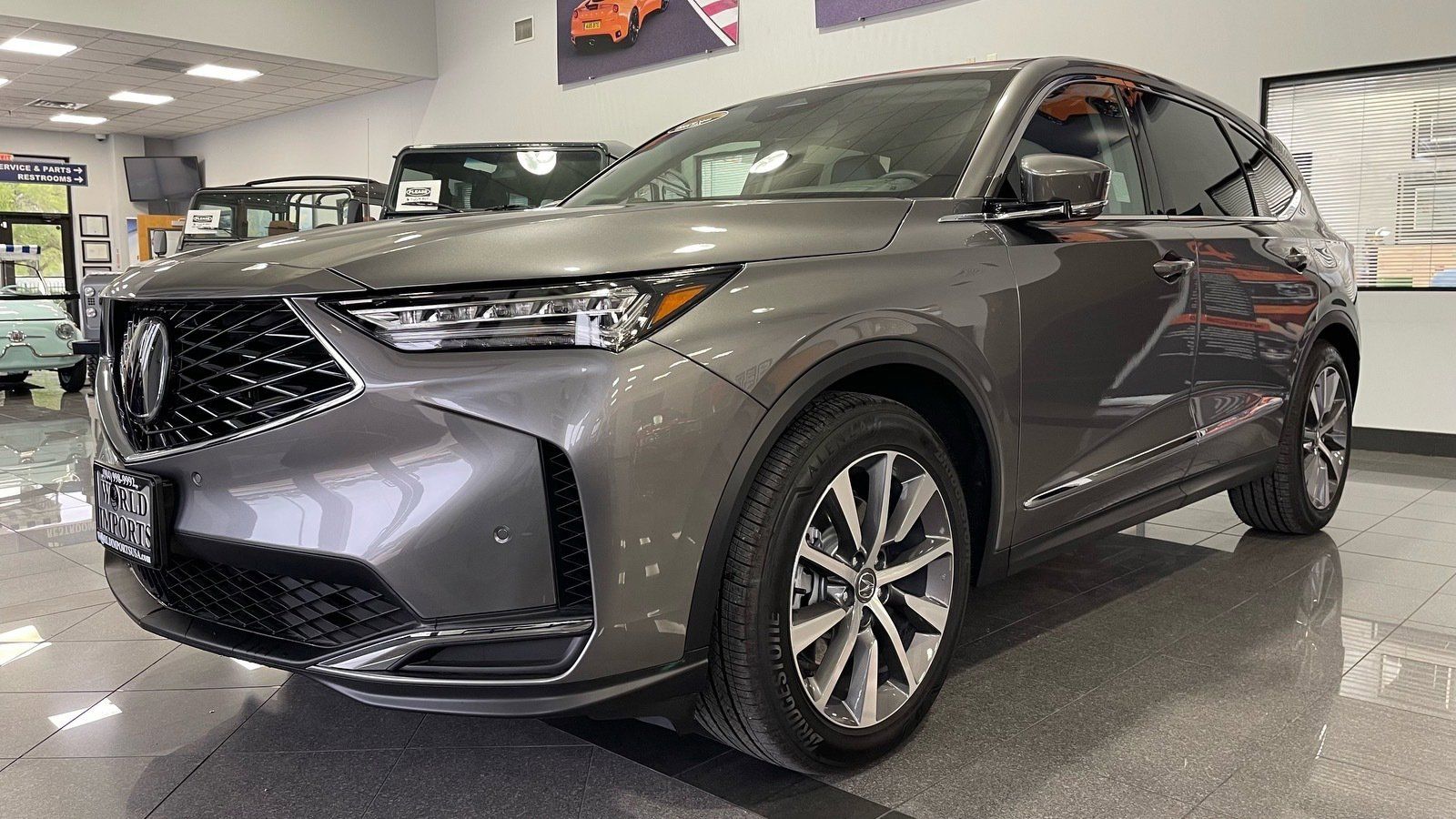 Used 2025 Acura MDX w/ Technology Package FWD image 1