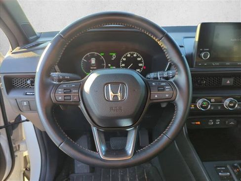 Used 2025 Honda CR-V Sport image 11