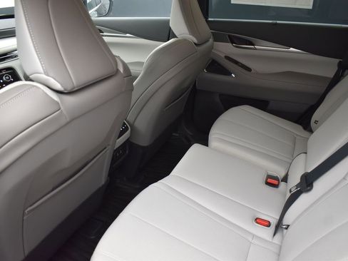 New 2026 INFINITI QX60 Luxe w/ Cargo Package image 15