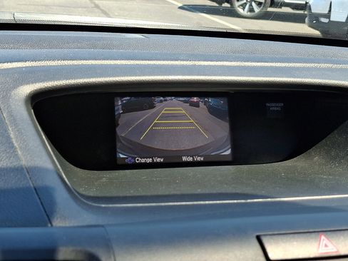 Used 2016 Honda CR-V LX image 17