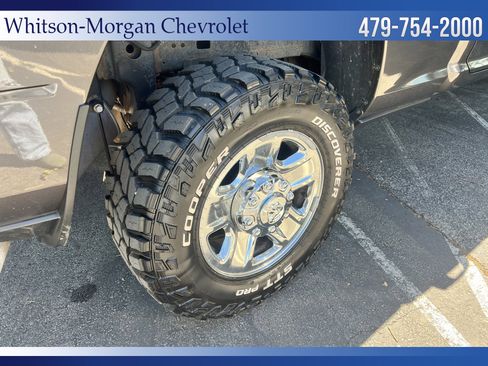 Used 2021 RAM 2500 Tradesman w/ Chrome Appearance Group AWD/4WD image 9