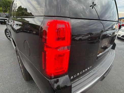 Used 2015 Chevrolet Suburban LTZ RWD image 26