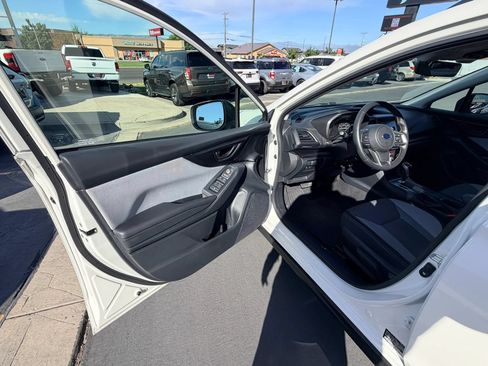 Used 2021 Subaru Crosstrek 2.0i Premium w/ Popular Package #3 AWD/4WD image 9