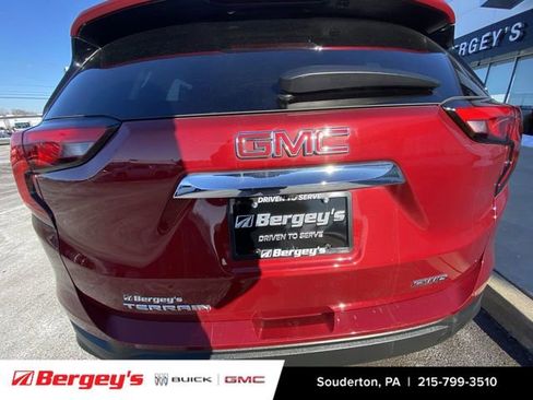 Used 2020 GMC Terrain SLE w/ Driver Convenience Package image 35