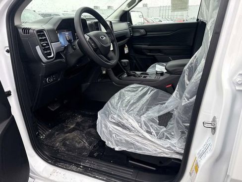 New 2025 Ford Ranger XL image 8