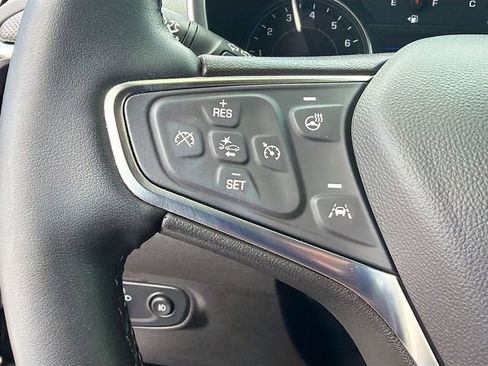Used 2024 Chevrolet Equinox Premier FWD image 35