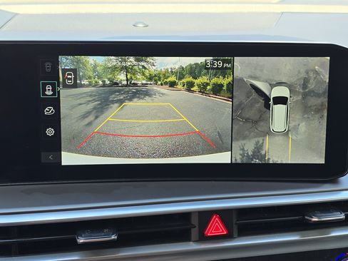 Used 2025 Kia Sorento SX FWD image 27
