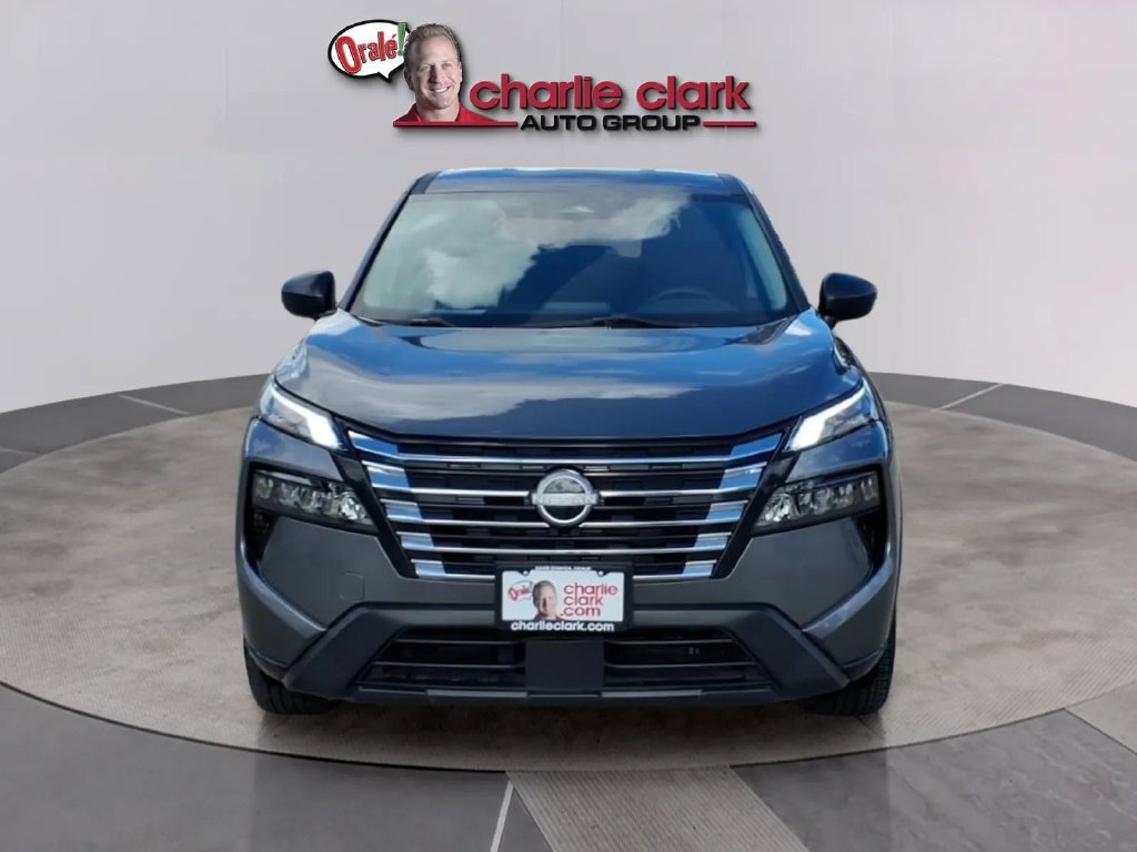 Used 2024 Nissan Rogue S FWD image 8