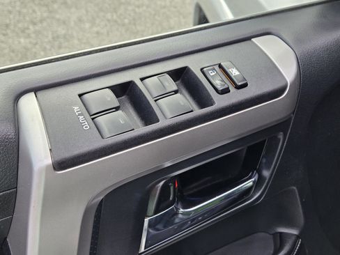 Used 2015 Toyota 4Runner Limited RWD image 14