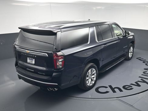 Certified 2023 Chevrolet Suburban Premier image 34