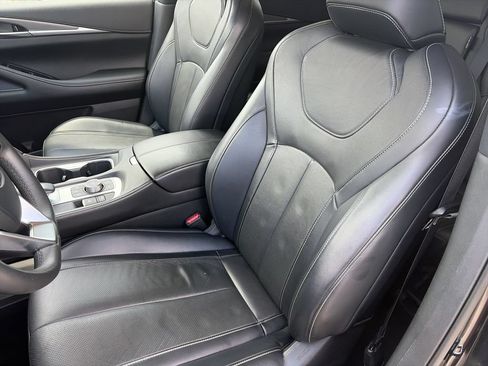 Used 2023 INFINITI QX60 Luxe w/ Cargo Package FWD image 11