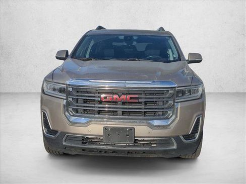 Used 2022 GMC Acadia SLE w/ Driver Convenience Package image 2