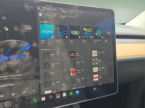 Used 2021 Tesla Model Y Long Range AWD/4WD image 19