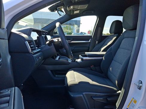 New 2027 GMC Terrain Elevation FWD image 9