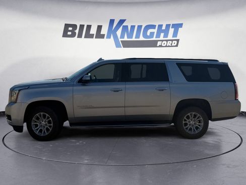 Used 2019 GMC Yukon XL SLT w/ Open Road Package AWD/4WD image 2