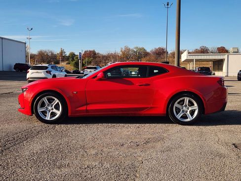 Used 2023 Chevrolet Camaro LT image 4