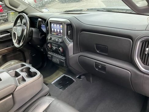 Used 2019 Chevrolet Silverado 1500 RST image 19
