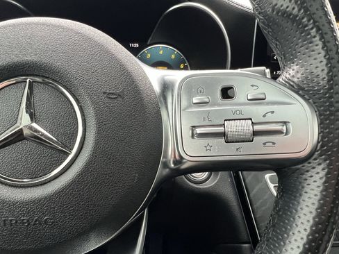 Used 2020 Mercedes-Benz GLC 300 4MATIC image 20