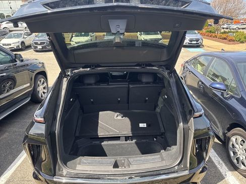 Certified 2024 Cadillac Lyriq Luxury image 8