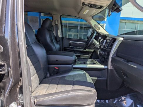 Used 2018 RAM 2500 Big Horn w/ Sport Appearance Group AWD/4WD image 40