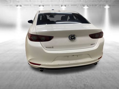 Used 2020 MAZDA MAZDA3 Sedan w/ Preferred Package FWD image 6