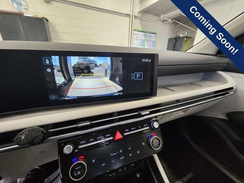 Certified 2025 Hyundai Tucson SEL AWD/4WD image 13