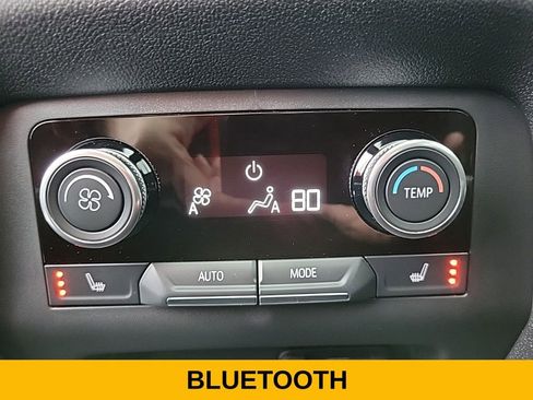 Used 2025 Buick Enclave Avenir w/ Super Cruise Package image 17