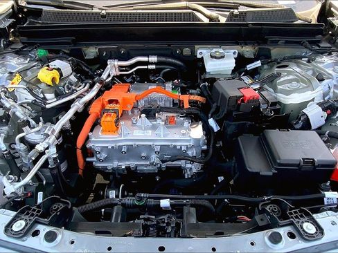 New 2025 Cadillac Lyriq Luxury image 17