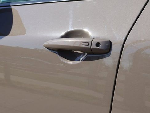 Used 2026 Nissan Rogue SV image 23