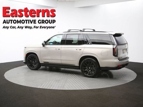 Used 2024 Cadillac Escalade Sport Platinum w/ LPO, ONYX Package image 67