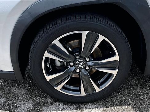 Used 2021 Lexus UX 250h w/ Premium Package AWD/4WD image 10