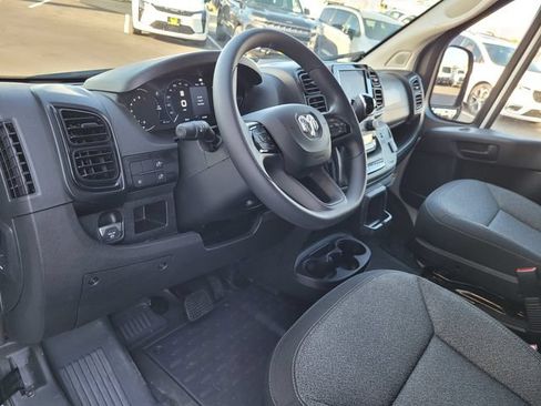 Used 2025 RAM ProMaster 2500 w/ U-Haul Equipment Group FWD image 6
