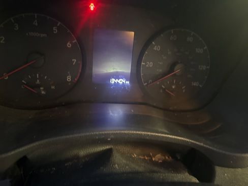 Used 2020 Hyundai Accent SE image 5