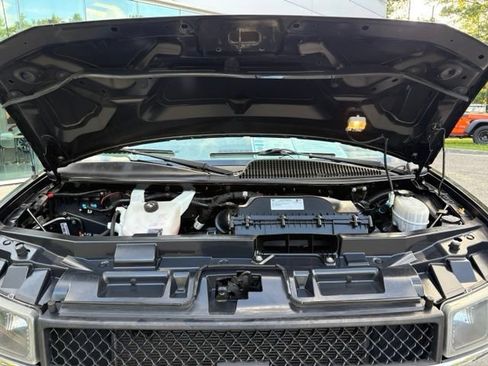 Used 2019 Chevrolet Express 2500 w/ Driver Convenience Package RWD image 29
