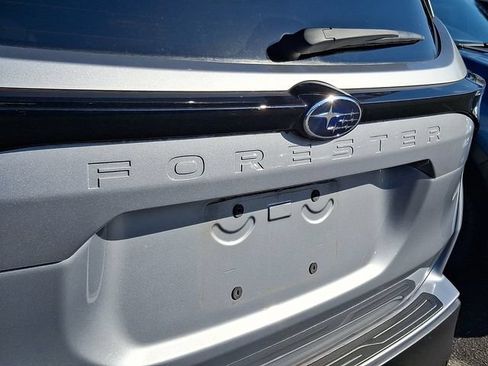 Certified 2025 Subaru Forester Premium AWD/4WD image 4
