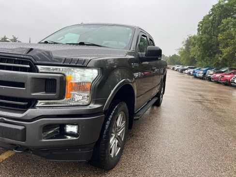 Used 2018 Ford F150 XLT w/ Equipment Group 302A Luxury AWD/4WD image 11