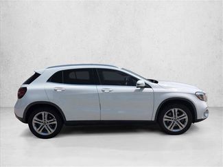 Used 2020 Mercedes-Benz GLA 250 video 4