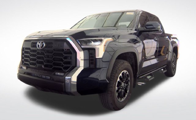 Used 2025 Toyota Tundra SR5 w/ TRD Off-Road Premium Package AWD/4WD image 10