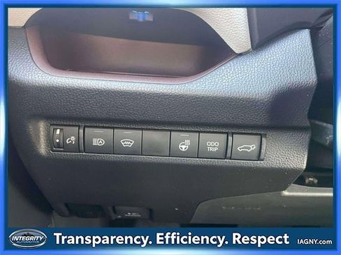 Used 2024 Toyota RAV4 Limited image 21