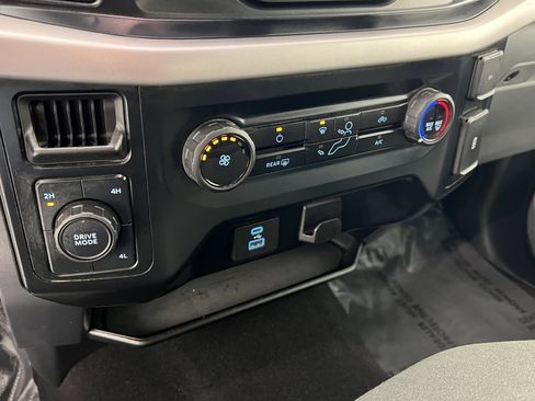 Used 2023 Ford F150 XLT image 27