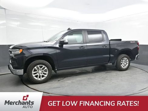 Used 2023 Chevrolet Silverado 1500 LT AWD/4WD image 3