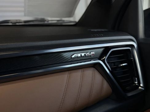 Used 2023 GMC Canyon AT4 w/ LPO, Off Road Lift Package image 39