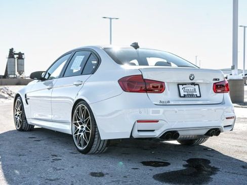 Used 2018 BMW M3 image 4