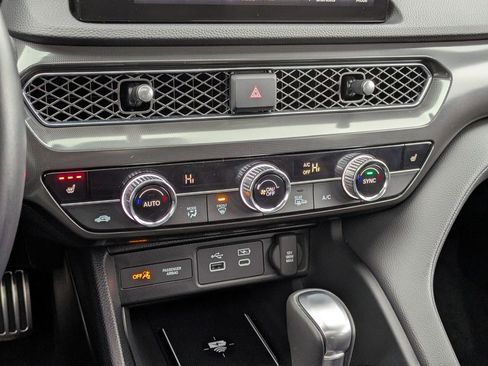 Certified 2025 Acura Integra A-Spec image 25