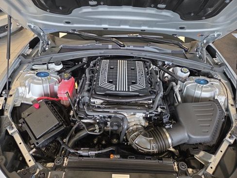 Used 2018 Chevrolet Camaro ZL1 RWD image 24
